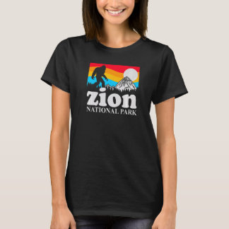 アメリカの国立公園を訪れるのが大好き Zion National Park Tシャツ
