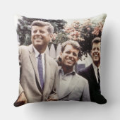 アメリカの大統領ジョン・ケネディとロバートとテッド クッション (裏面)