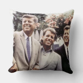 アメリカの大統領ジョン・ケネディとロバートとテッド クッション (正面)