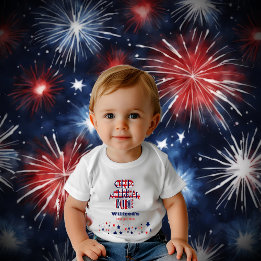 アメリカの少年 4th of July 赤白青 お誕生日 ベビーTシャツ