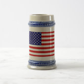 アメリカの市民権の旗のマグ ビールジョッキ (中央)