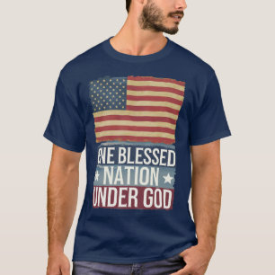 アメリカの愛国心賛美は神の下に一人 Tシャツ