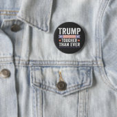 アメリカの愛国投票を上回るトランプの強さ 缶バッジ (インサイチュ)