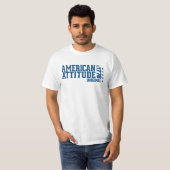 アメリカの態度のTシャツ、元の白 Tシャツ (正面フル)