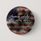 アメリカの挨拶それに亡き英雄が9/11記念Bあります 缶バッジ (正面)