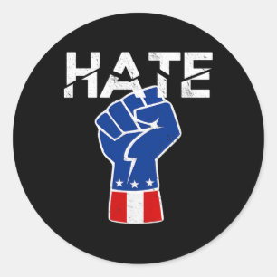 アメリカの政治的な反対意見を憎むことに抵抗する ラウンドシール