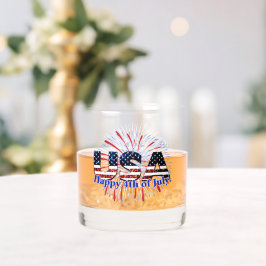 アメリカの文字の旗がきらきら光る花火 ハッピー4th of July ウイスキーグラス
