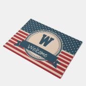 アメリカの星のストライブ柄の愛国心が強い旗のモノグラム ドアマット (アングル)