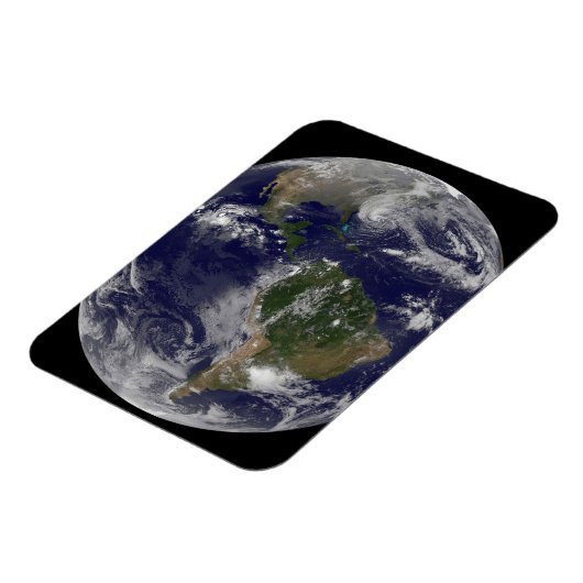 アメリカの東海岸に沿ったハリケーン「サンディ」。 マグネット (左側)