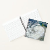 アメリカの東海岸に沿ったハリケーン「サンディ」。3 ノートブック (内部)