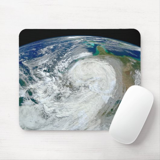 アメリカの東海岸に沿ったハリケーン「サンディ」。3 マウスパッド (マウス)