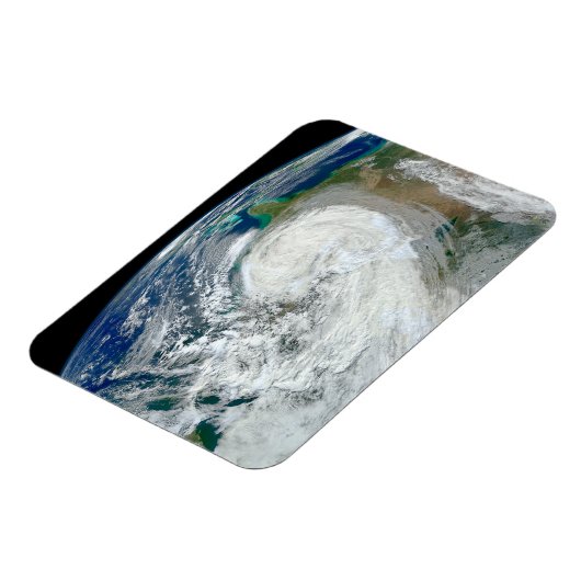 アメリカの東海岸に沿ったハリケーン「サンディ」。3 マグネット (左側)