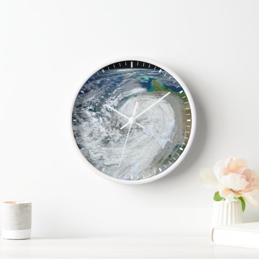 アメリカの東海岸に沿ったハリケーン「サンディ」。3 壁時計 (ホーム)