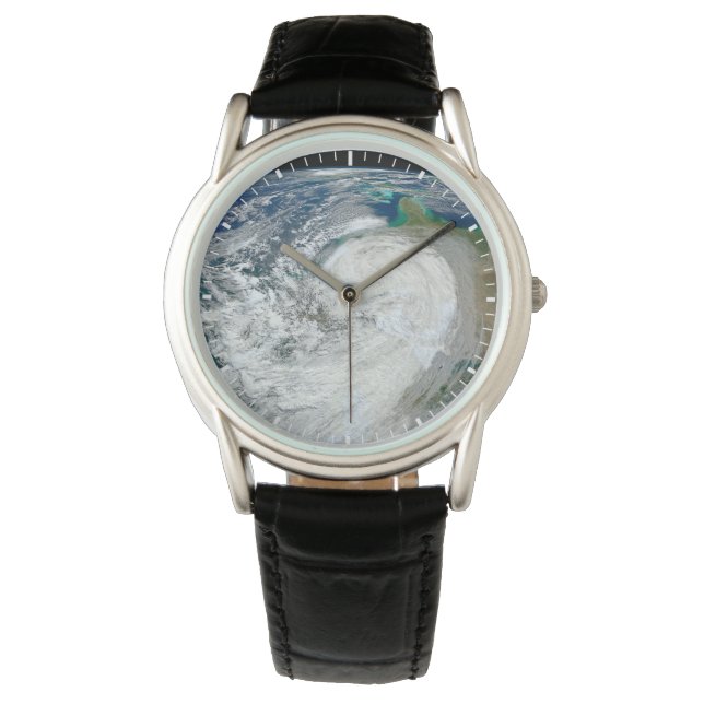 アメリカの東海岸に沿ったハリケーン「サンディ」。3 腕時計 (正面)