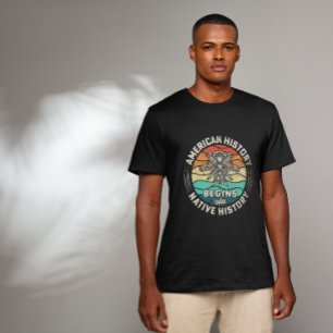 アメリカの歴史は先住民史から始まる Tシャツ