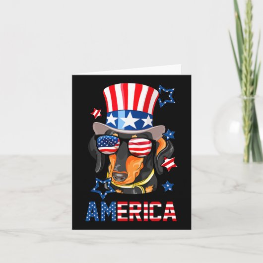 アメリカの犬 ドキシーの独立記念日Tシャツ カード (正面)