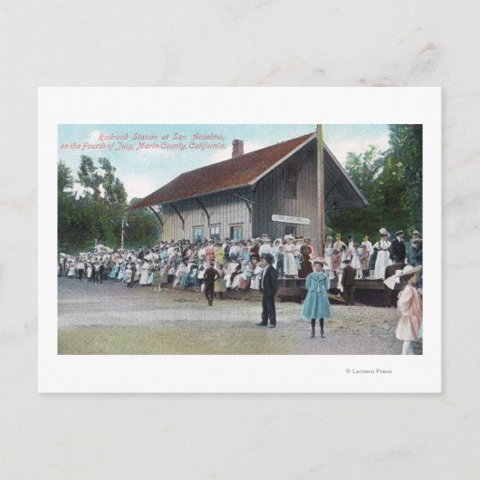 アメリカの独立記念日（4th of July）における鉄道駅の外観 ポストカード (正面)