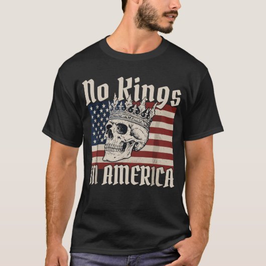 アメリカの王なしスカルアメリカ国旗 Tシャツ (正面)