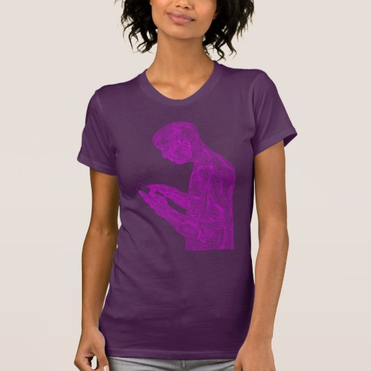 アメリカの祈りの言葉の女性(ピンクのナス) Tシャツ (正面)