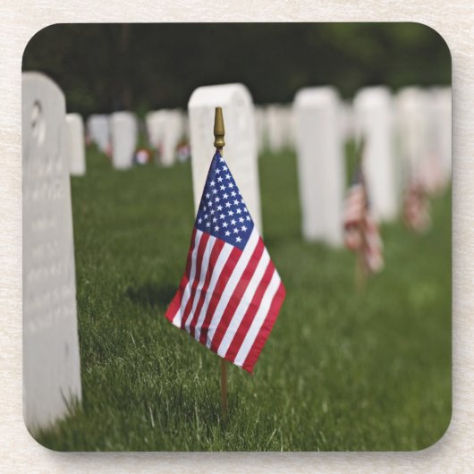 アメリカの退役軍人の墓の米国旗 コースター (正面)