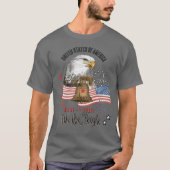 アメリカの鷲と自由 私たちは人民 250年 Tシャツ (正面)