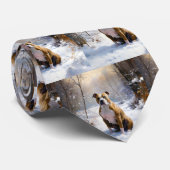 アメリカの（犬）スタッフォードがそれを雪のクリスマスに許す ネクタイ (ロール)