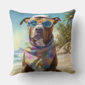 アメリカの（犬）スタッフォードオンビーチ、夏の贈り物 クッション (裏面)