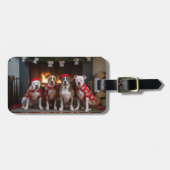 アメリカの(犬)スタッフォードバイザ暖炉クリスマス ラゲッジタグ (正面横)