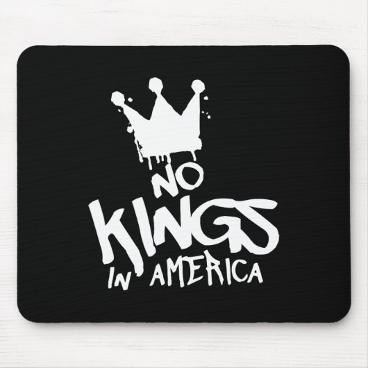 アメリカのNo Kings In America政治抗議裁判所の判決 マウスパッド (正面)