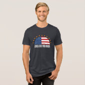 アメリカはあなたの王国ではない – 反乱 トライブレンドTシャツ (正面全面)