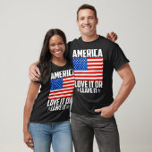 アメリカはそれを愛し離れている Tシャツ (ユニセックス)