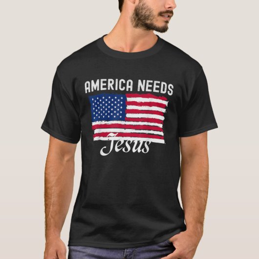 アメリカはイエス・アメリカン・ラブ・ゴッド・アメリカ国旗が必要 Tシャツ (正面)