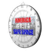 アメリカは安全な宇宙ではない ダーツボード (正面右)