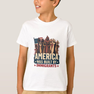 アメリカは移民のトランプ民主党によって建てられた Tシャツ