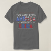 アメリカをエリカ無しで綴おもしろいる Tシャツ (デザイン正面)