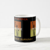 アメリカを保占領せよ炎の燃え盛り! コーヒーマグカップ (正面右)