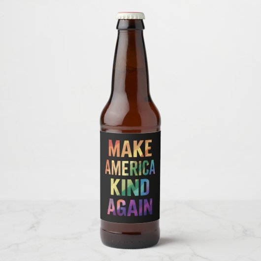 アメリカを再び優しい国に レインボー LGBTQ ゲイ ビールラベル (正面)