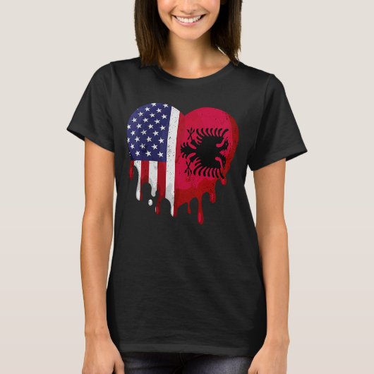 アメリカアルバニア伝統月アルバニア国旗の声 Tシャツ (正面)