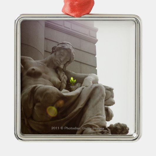 アメリカインディアンの国立博物館の彫像 メタルオーナメント (正面)