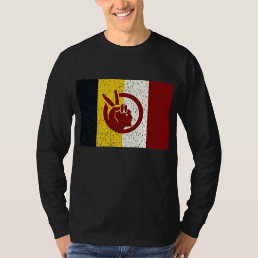 アメリカインディアン運動の旗 Tシャツ (正面)