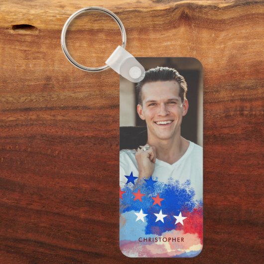 アメリカカスタム国旗を掲げた愛国的な写真と名前 キーホルダー (正面)