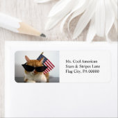 アメリカカッコいい国旗の差出人住所ラベルを持つ猫 ラベル (インサイチュ)