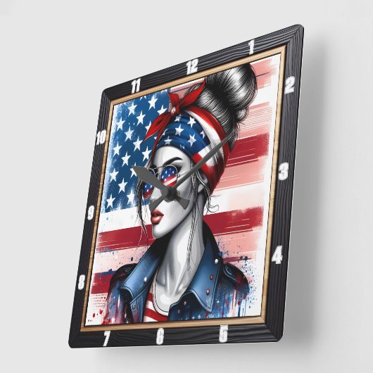 アメリカスタイリッシュ国旗の愛国心のある女性 スクエア壁時計 (傾斜)