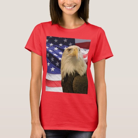 アメリカハクトウワシとアメリカ国旗 Tシャツ (正面)