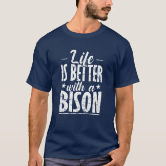 アメリカバイソン+友達と過ごす人生はもっと楽しい Tシャツ