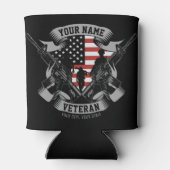 アメリカパーソナライズされた退役軍人誇りを持った獣米国国旗 缶クーラー (裏面)