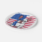 アメリカフランスの国旗を掲げた漫画のブルドッグ ペーパープレート (アングル)