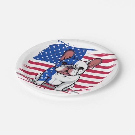アメリカフランスの国旗を掲げた漫画のブルドッグ ペーパープレート (アングル)