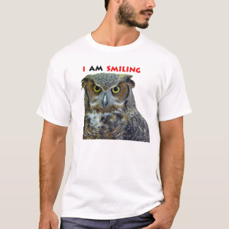 アメリカワシミミズクの微笑 Tシャツ