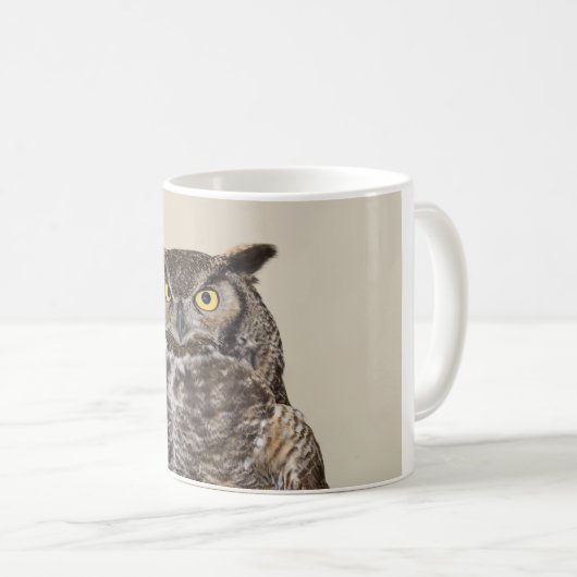 アメリカワシミミズクの挨拶のマグ コーヒーマグカップ (正面右)